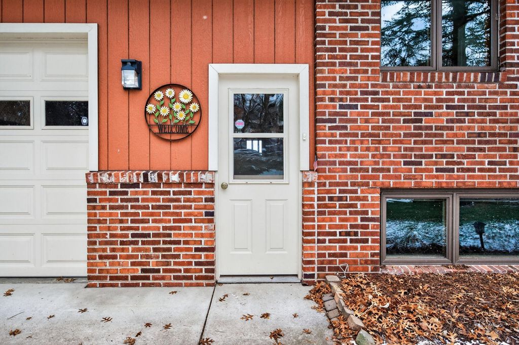 Photo of 2395 Cardinal Drive, New Richmond, WI 54017 (MLS # 7024560)