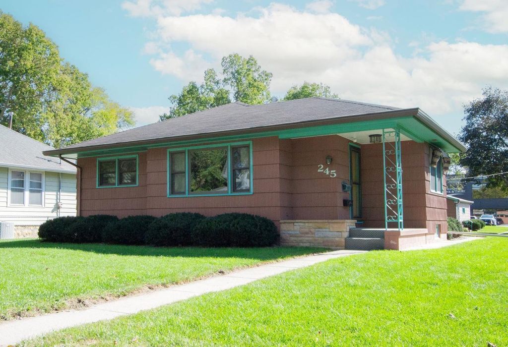 Photo of 245 Wheeler Avenue, North Mankato, MN 56003 (MLS # 6800353)