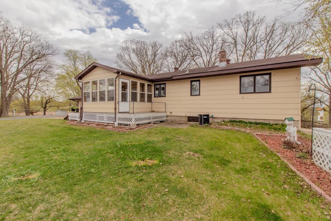 28186 Little Floyd Lake Road
