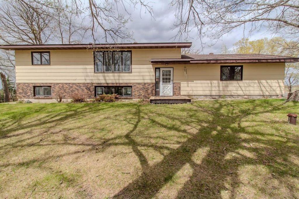 Photo of 28186 Little Floyd Lake Road, Detroit Lakes, MN 56501 (MLS # 7076171)