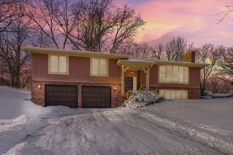 786 Torchwood Court New Brighton MN 55112