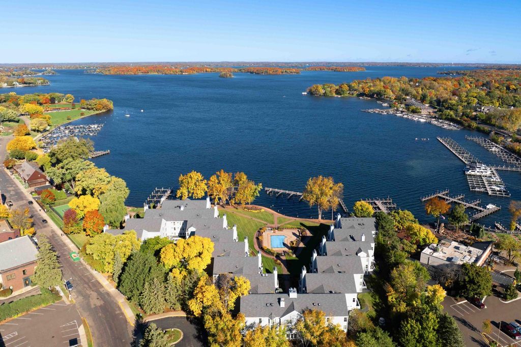 Photo of 603 Lake Street #214, Excelsior, MN 55331 (MLS # 6818916)