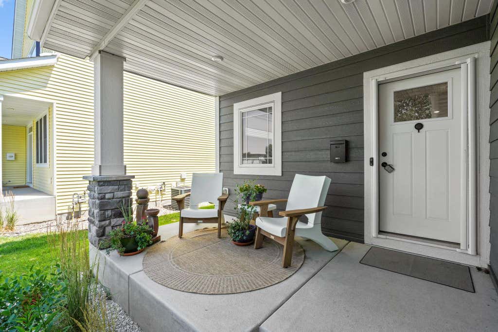 Photo of 15 Harrison Avenue S, Hopkins, MN 55343 (MLS # 7088745)