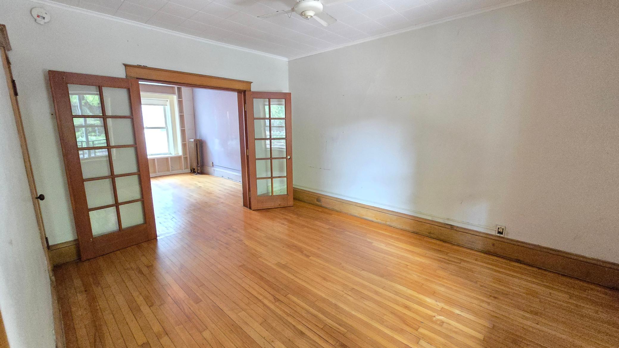 1311 Yale Place 18