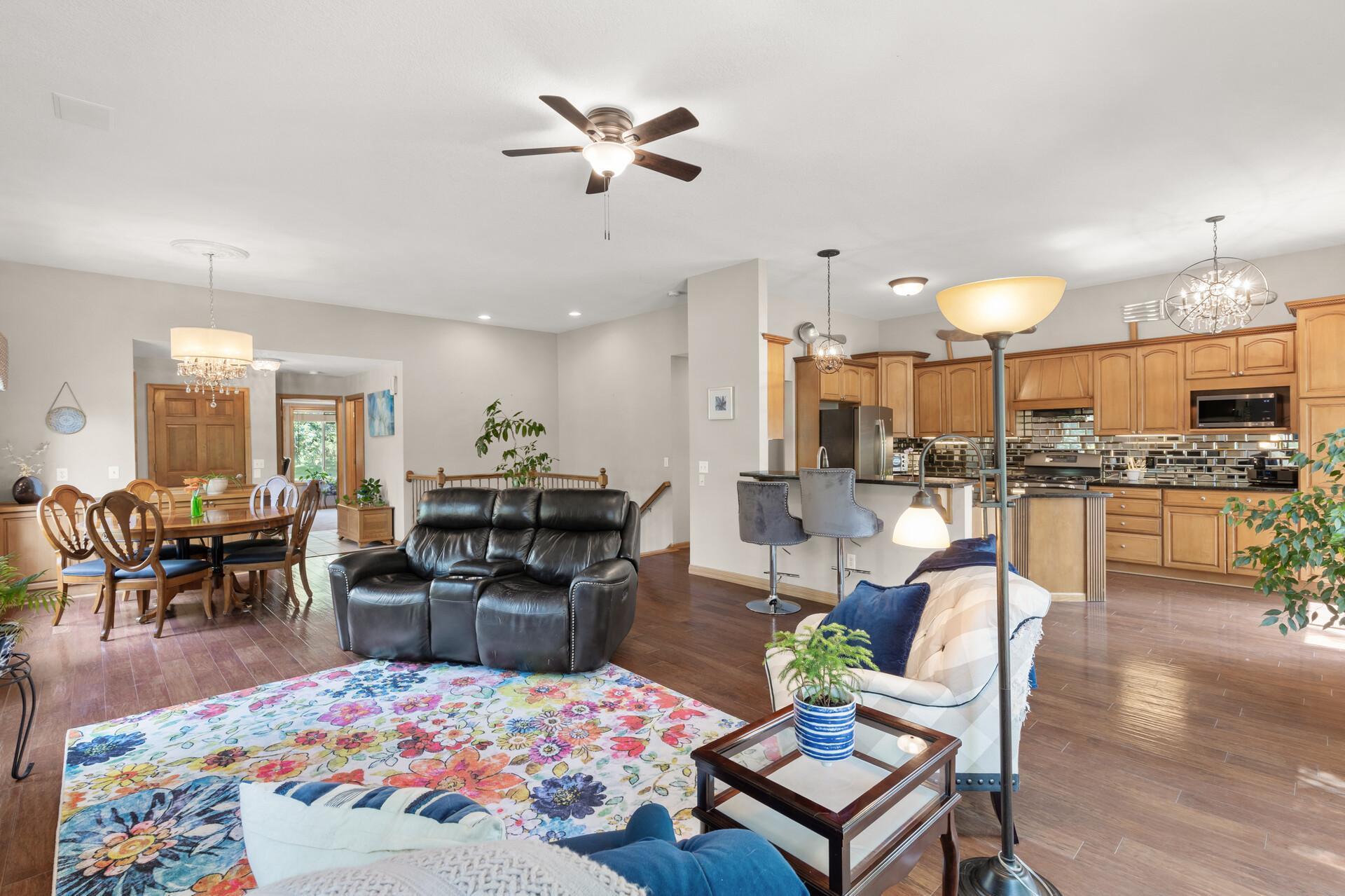 1420 Summit Shores Drive