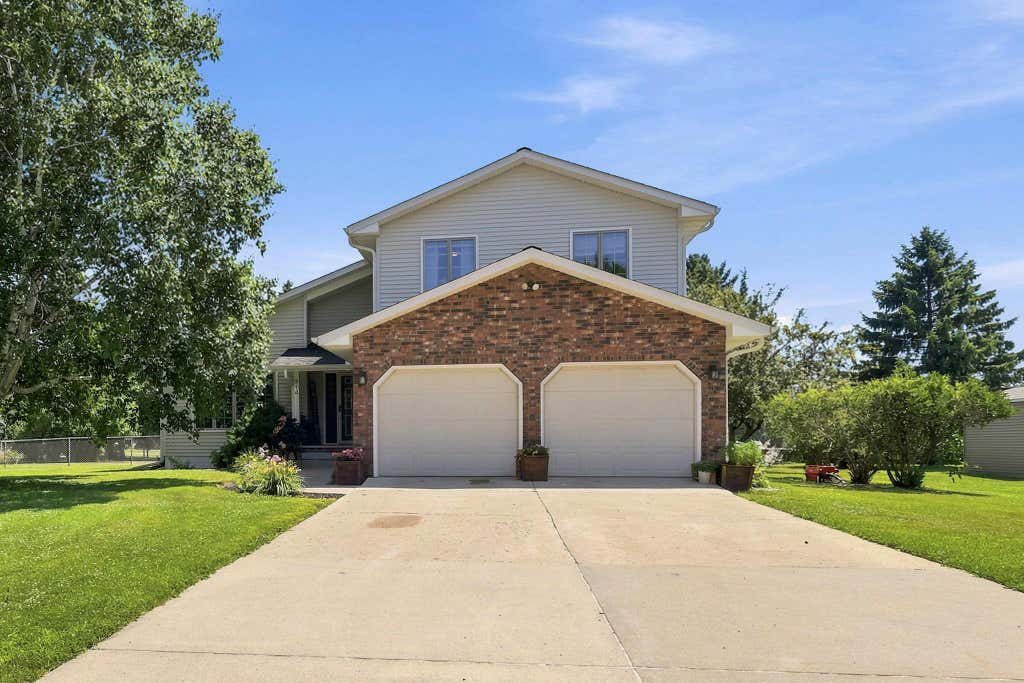 Photo of 510 Circle Lane, Arlington, MN 55307 (MLS # 7112597)