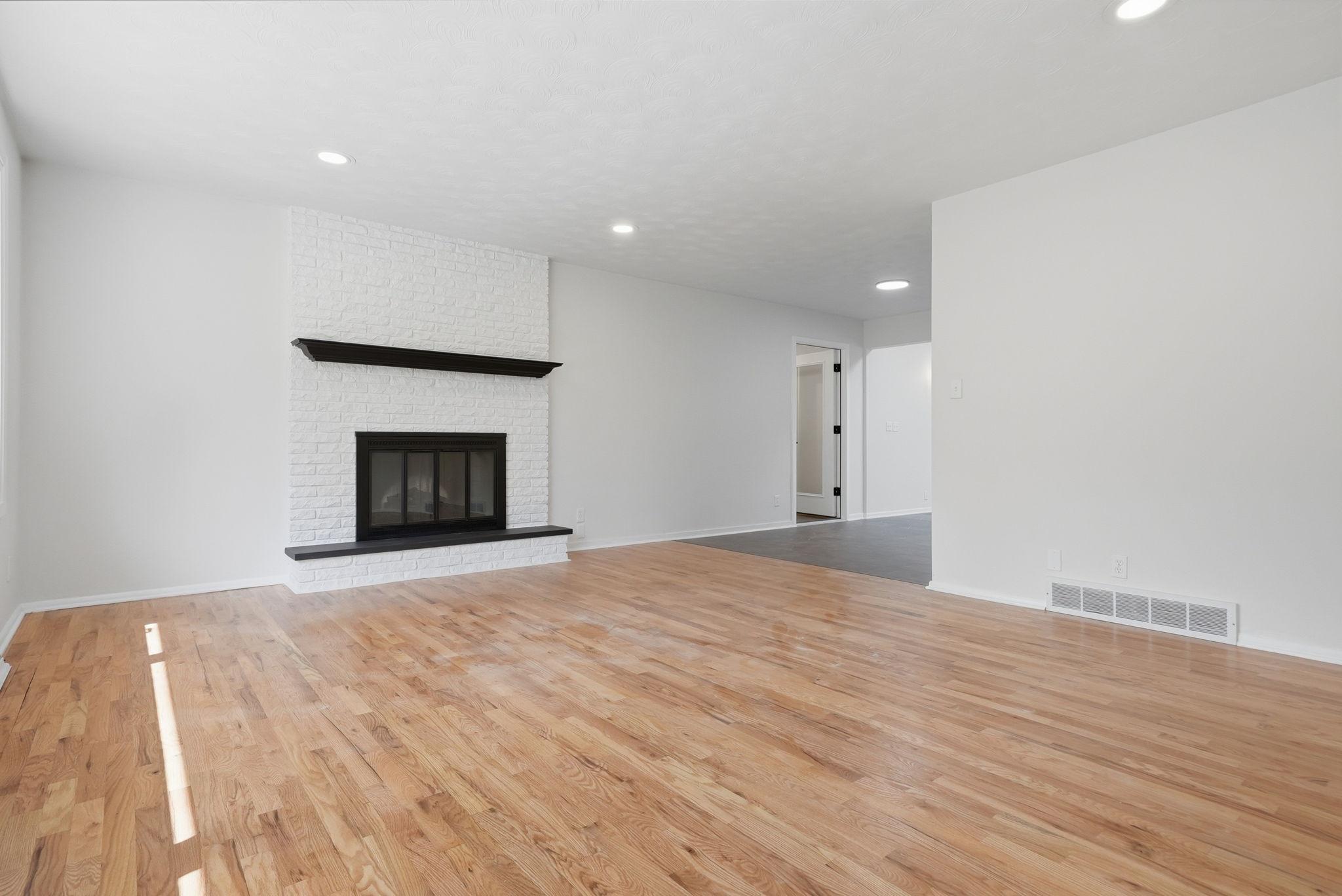 2618 Southlawn Drive