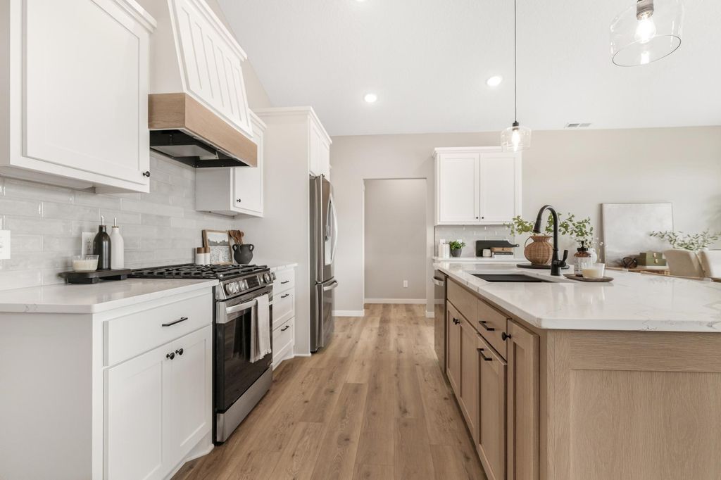 Photo of 630 7th Avenue NE, Isanti, MN 55040 (MLS # 7035523)