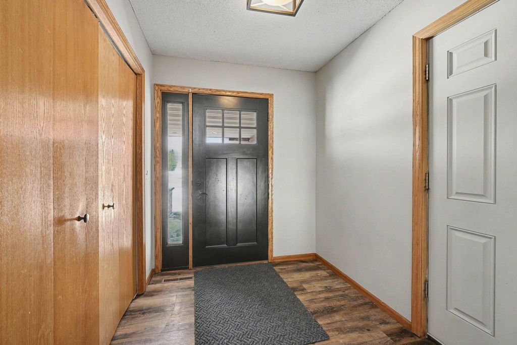 Photo of 17330 Killarney Avenue, Prior Lake, MN 55372 (MLS # 7025751)