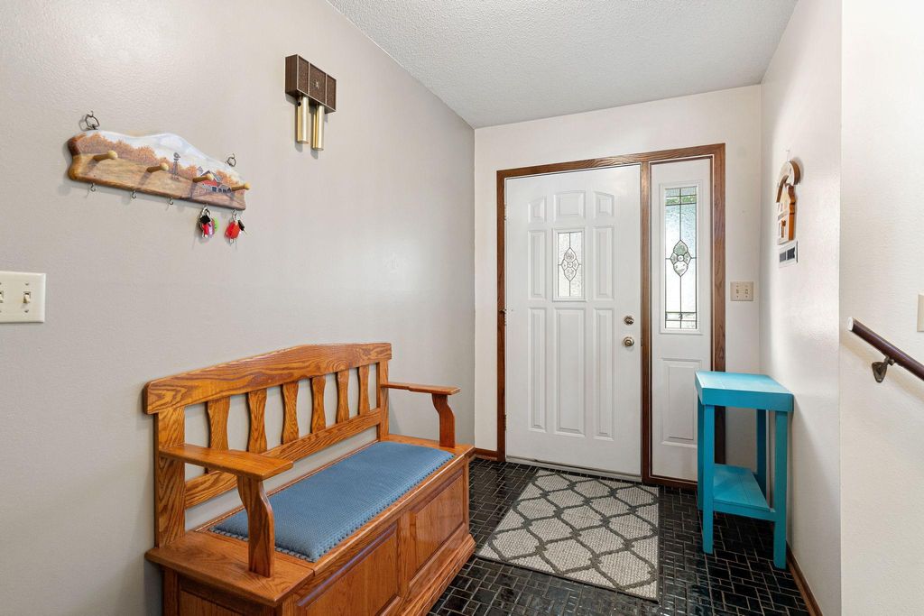 Photo of 655 20th Street NE, Owatonna, MN 55060 (MLS # 7076369)