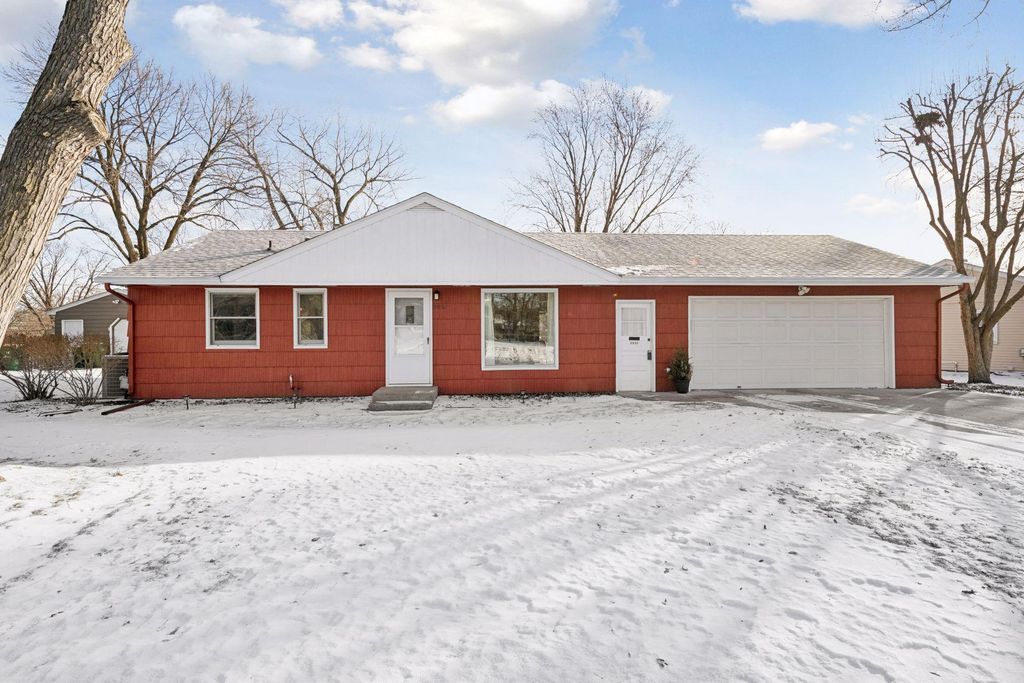 Photo of 5832 Rhode Island Avenue N, Crystal, MN 55428 (MLS # 7035982)