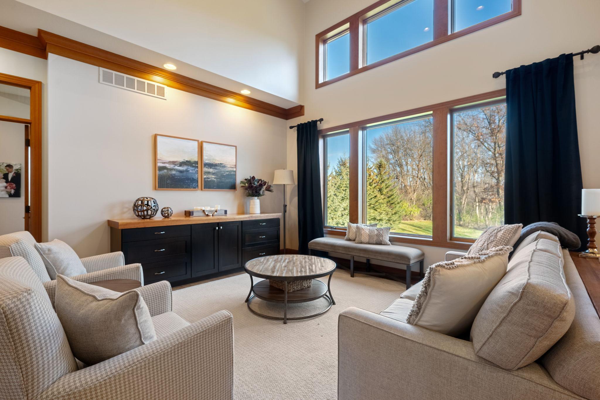 Owatonna, Minnesota 55060, United States, 4 Bedrooms Bedrooms, ,5 BathroomsBathrooms,Residential,Active,30674