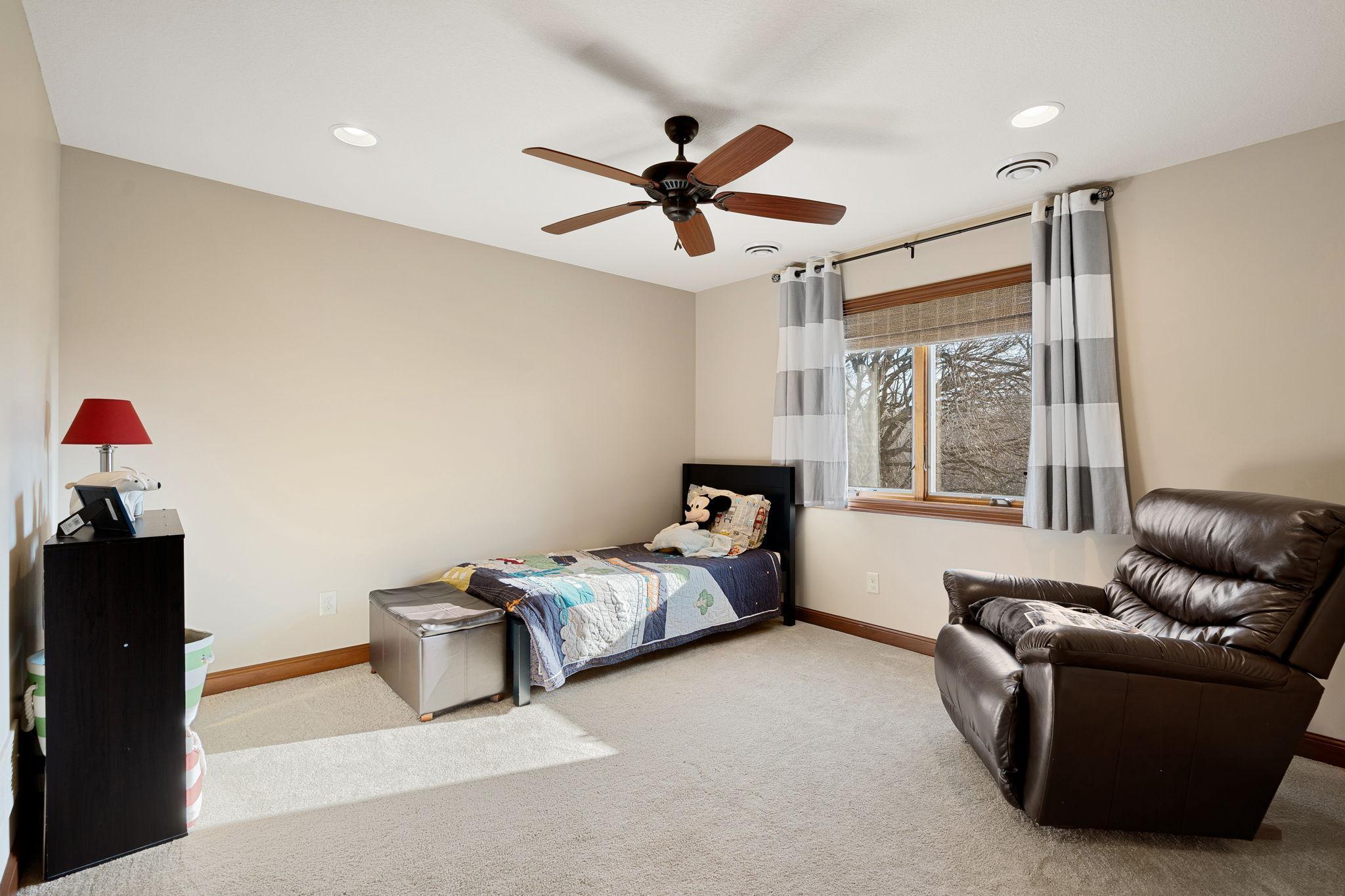 Owatonna, Minnesota 55060, United States, 4 Bedrooms Bedrooms, ,5 BathroomsBathrooms,Residential,Active,30674