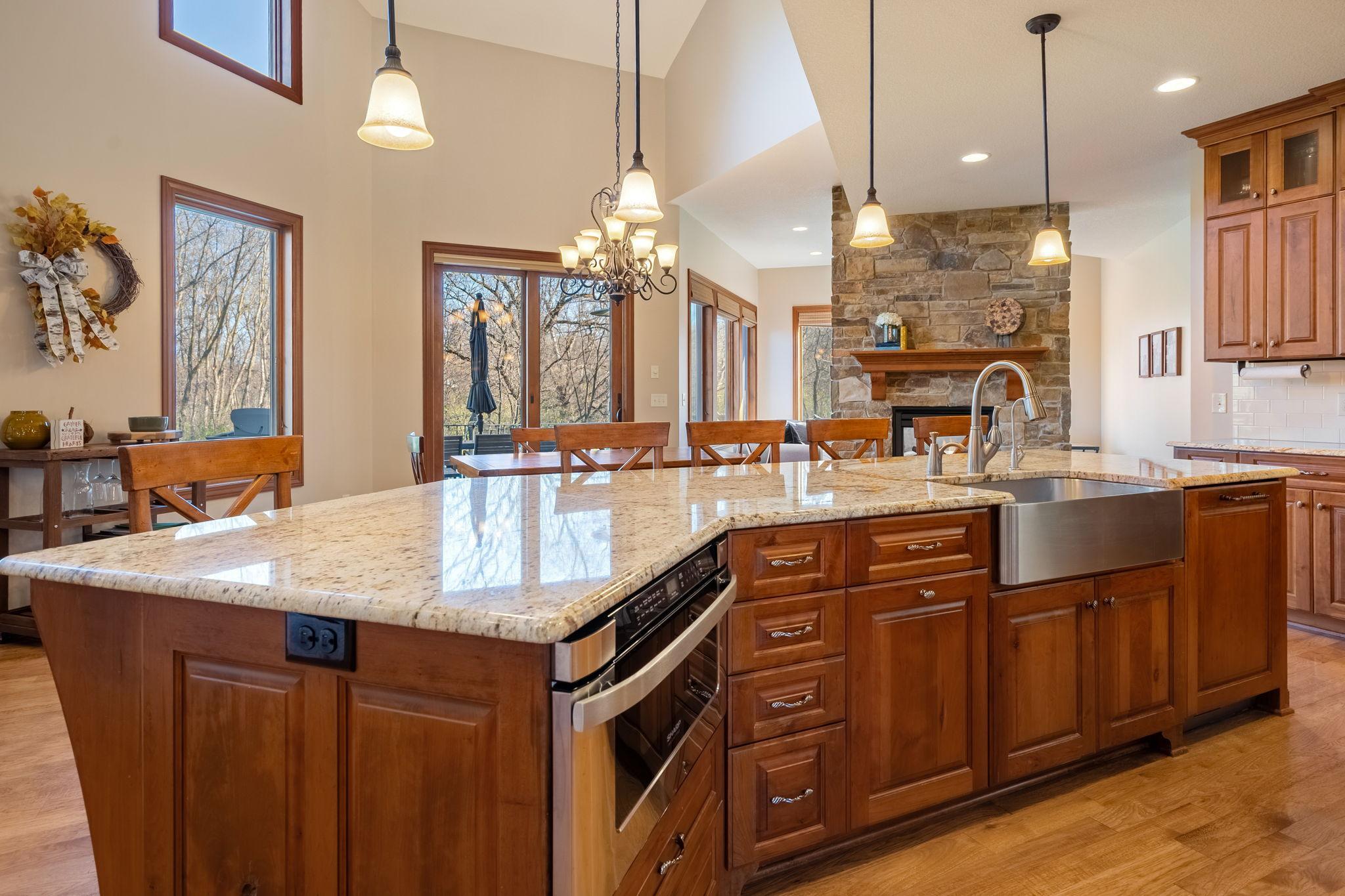 Owatonna, Minnesota 55060, United States, 4 Bedrooms Bedrooms, ,5 BathroomsBathrooms,Residential,Active,30674