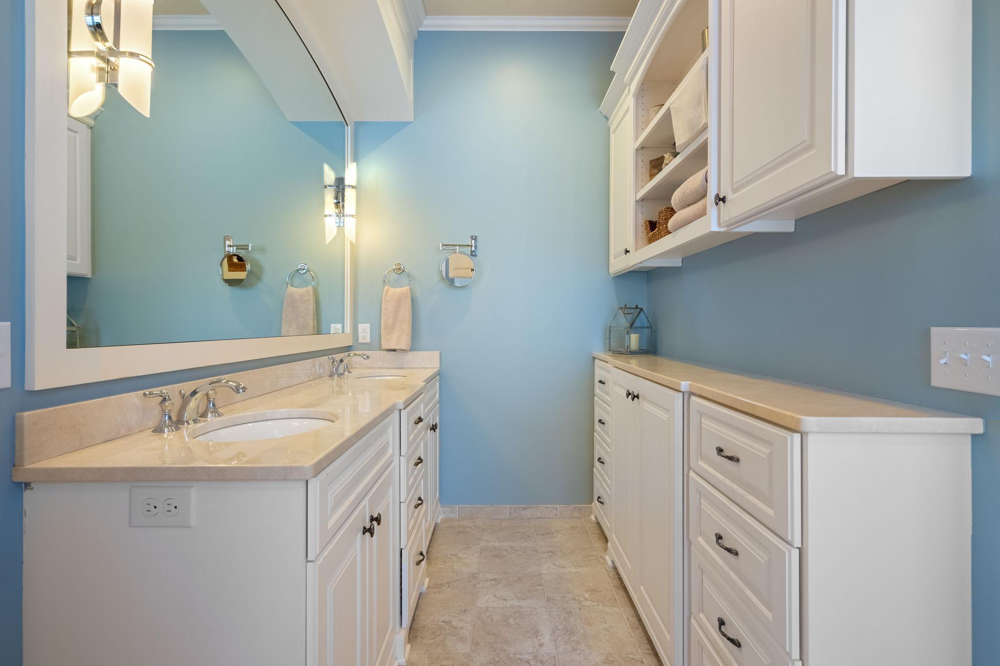 Owatonna, Minnesota 55060, United States, 4 Bedrooms Bedrooms, ,5 BathroomsBathrooms,Residential,Active,30674