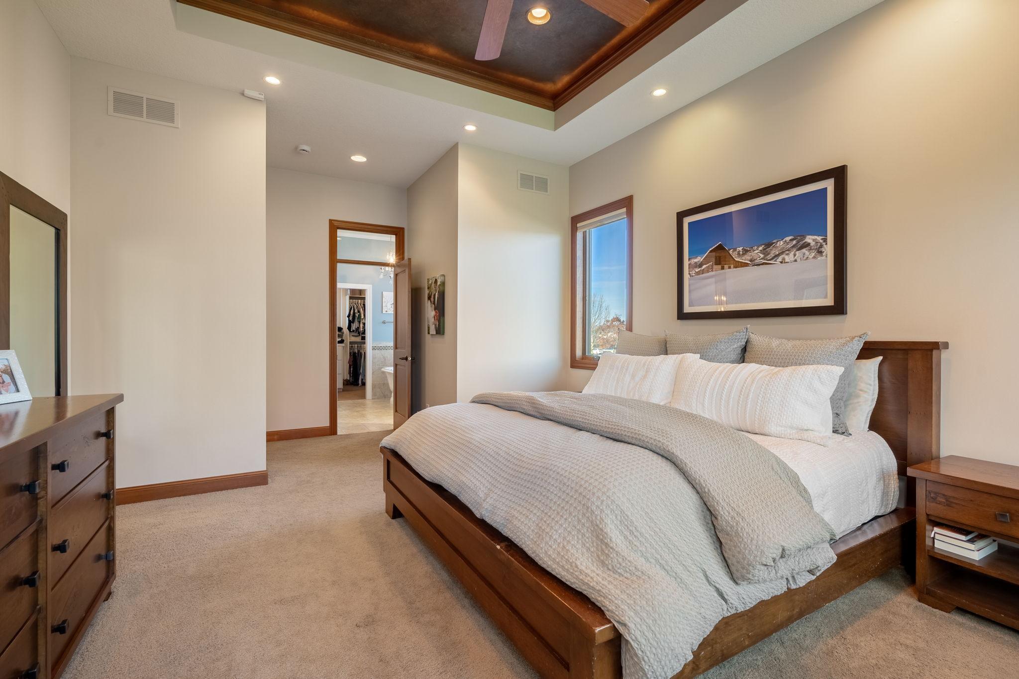 Owatonna, Minnesota 55060, United States, 4 Bedrooms Bedrooms, ,5 BathroomsBathrooms,Residential,Active,30674