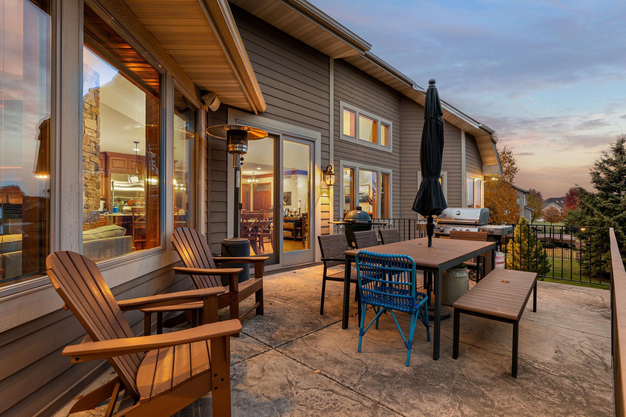 Owatonna, Minnesota 55060, United States, 4 Bedrooms Bedrooms, ,5 BathroomsBathrooms,Residential,Active,30674