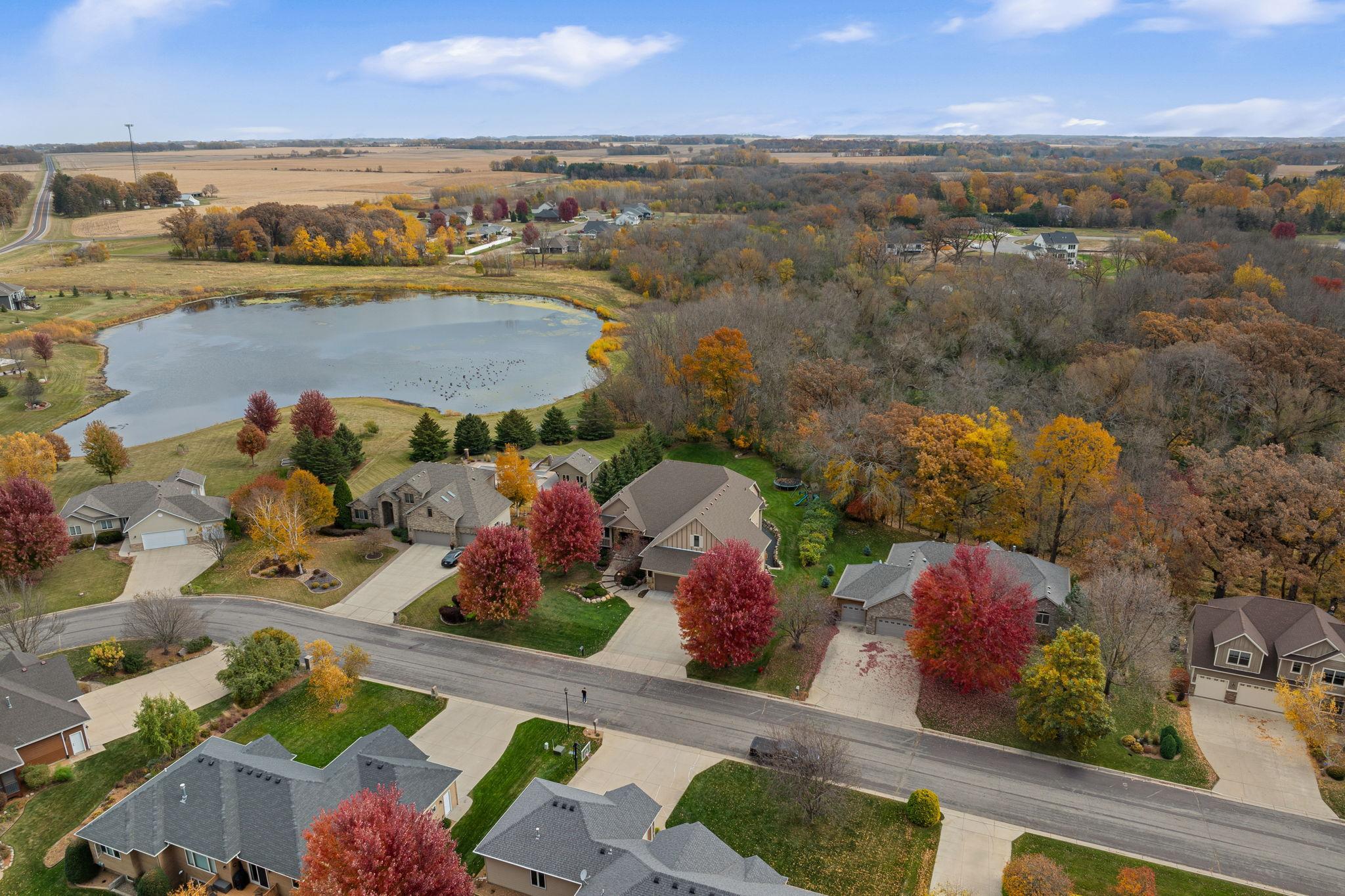 Owatonna, Minnesota 55060, United States, 4 Bedrooms Bedrooms, ,5 BathroomsBathrooms,Residential,Active,30674