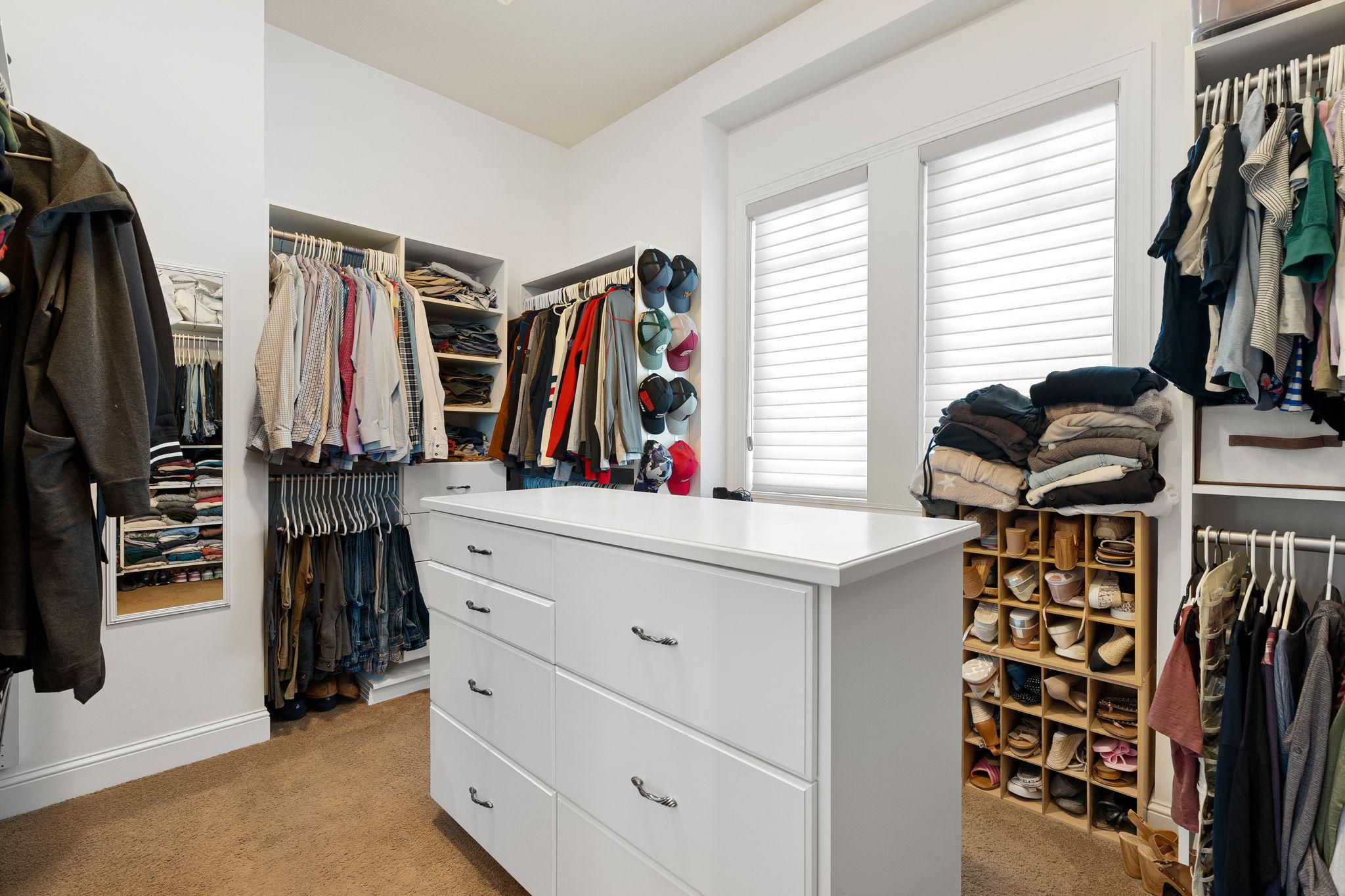 Owatonna, Minnesota 55060, United States, 4 Bedrooms Bedrooms, ,5 BathroomsBathrooms,Residential,Active,30674