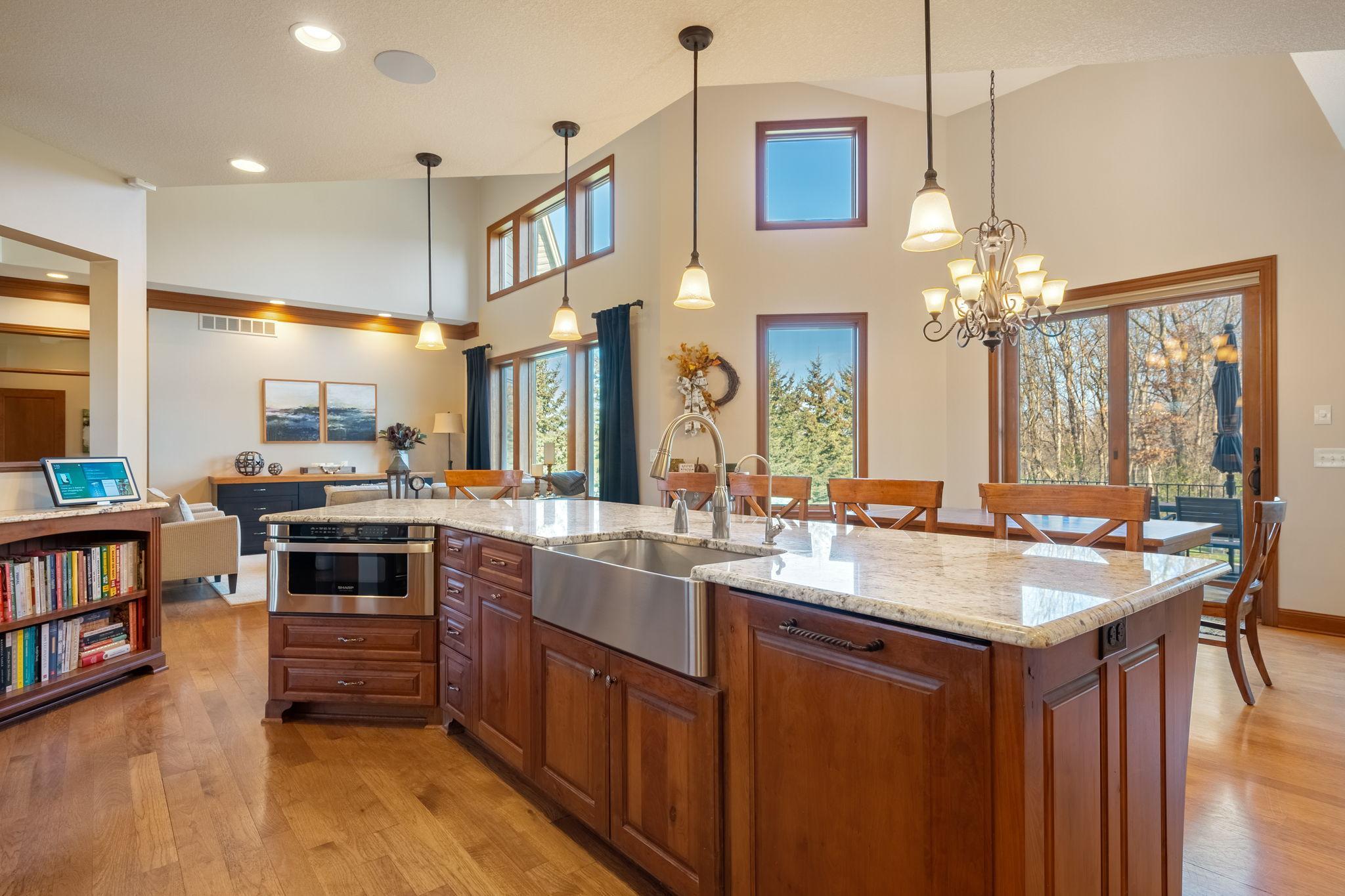 Owatonna, Minnesota 55060, United States, 4 Bedrooms Bedrooms, ,5 BathroomsBathrooms,Residential,Active,30674