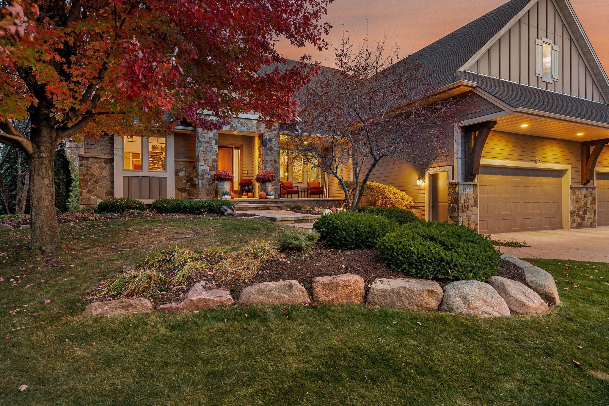 Owatonna, Minnesota 55060, United States, 4 Bedrooms Bedrooms, ,5 BathroomsBathrooms,Residential,Active,30674