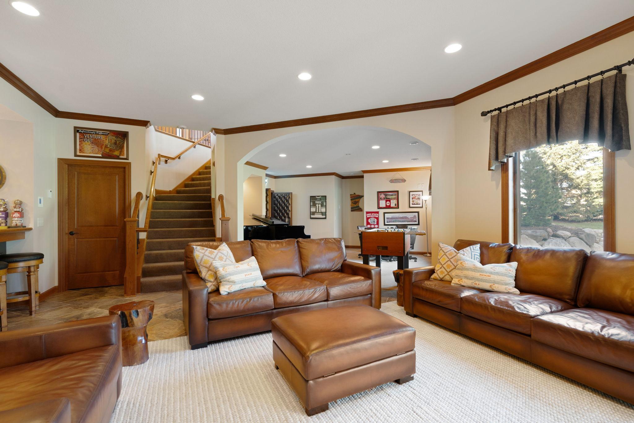 Owatonna, Minnesota 55060, United States, 4 Bedrooms Bedrooms, ,5 BathroomsBathrooms,Residential,Active,30674