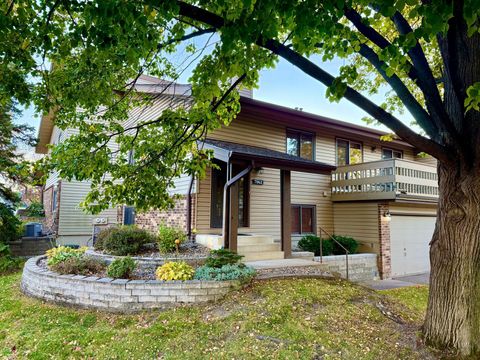 7062 W 113th Street 1 Bloomington MN 55438