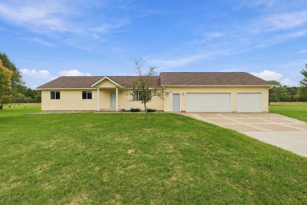 W7629 161ST AVE, HAGER CITY, WI 54014 - Image 4badfbb9a2a4686d6874df99596e37a7/4018058736