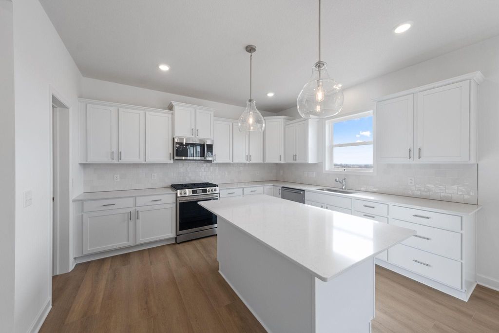 Photo of 1747 Upper 141st Street E, Rosemount, MN 55068 (MLS # 7069646)