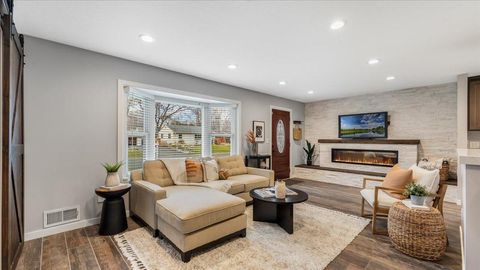 6930 Clay Avenue Inver Grove Heights MN 55076