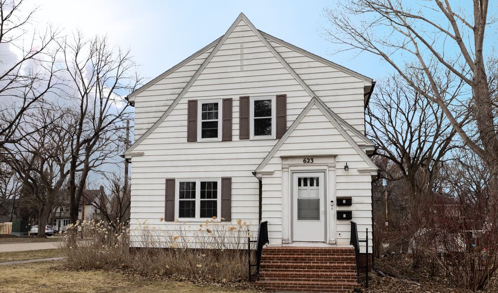 Photo of 623 S 6th Street S, Moorhead, MN 56560 (MLS # 7055381)