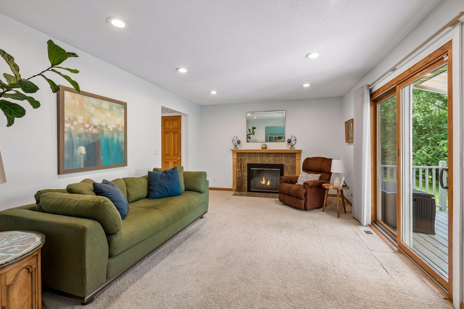 8317 W 103rd Street