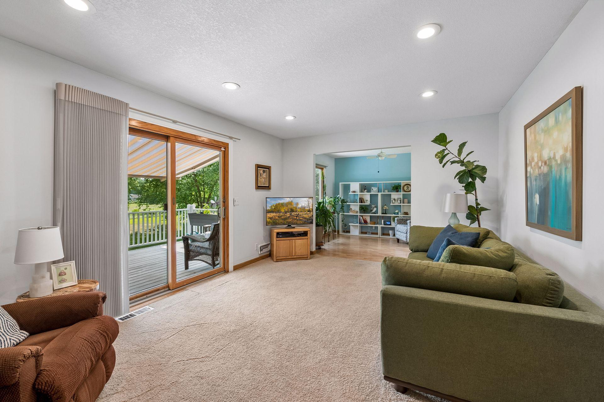 8317 W 103rd Street