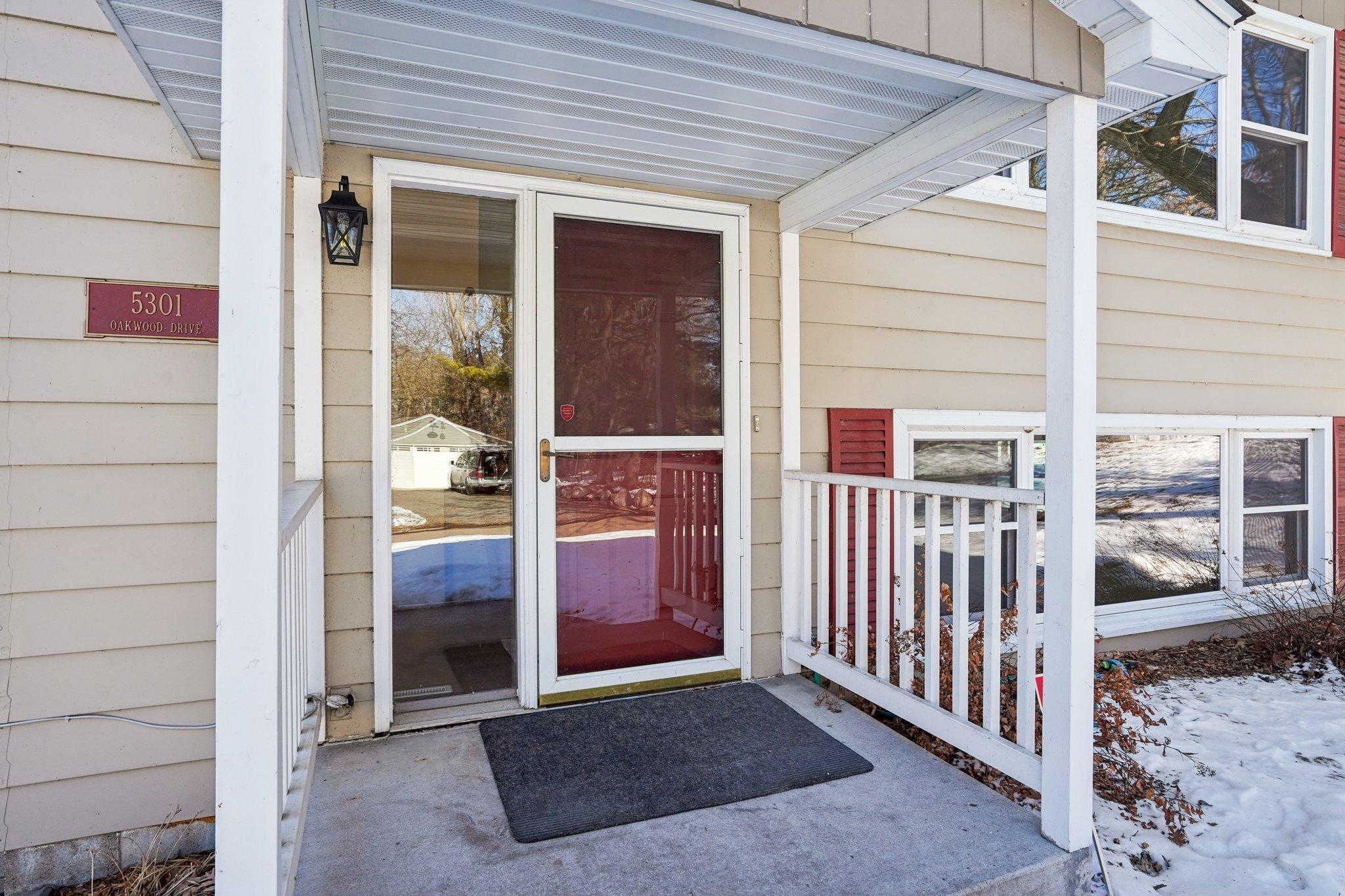5301 Oakwood Drive