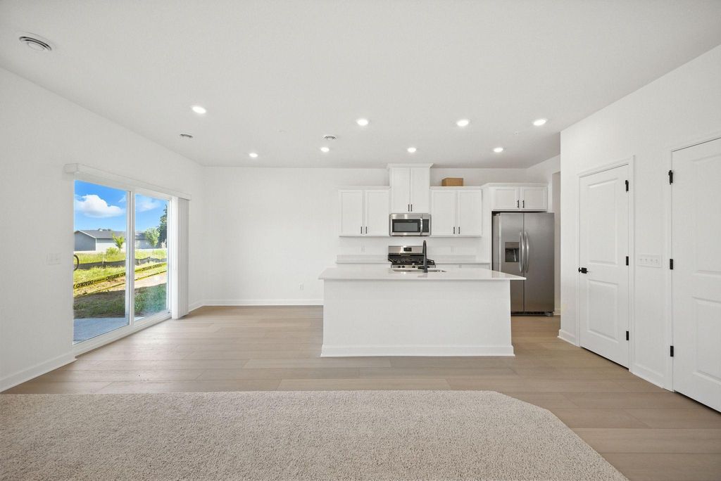 Photo of 194 Huntington Drive, Waconia, MN 55387 (MLS # 7029127)