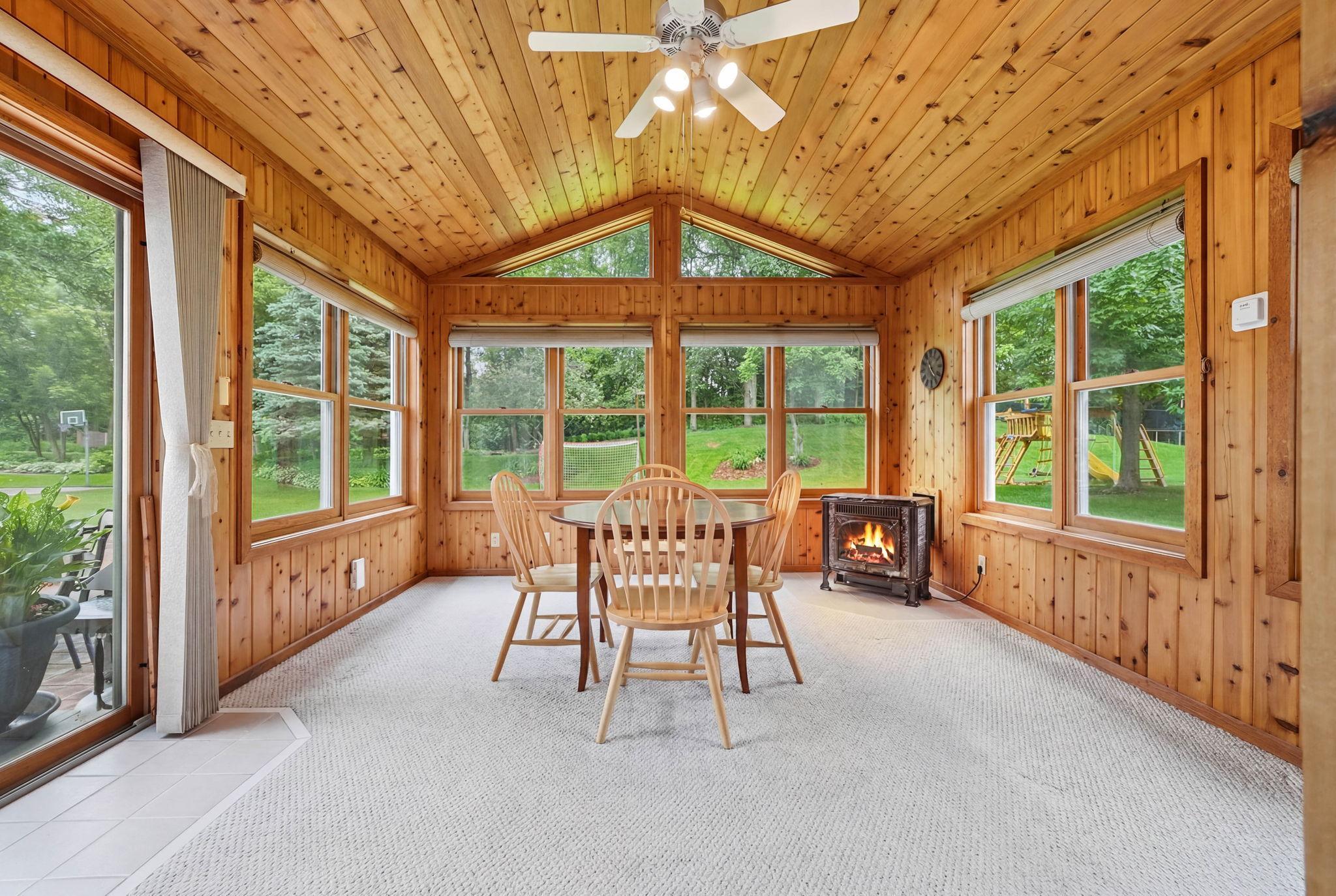 4085 Deerwood Trail
