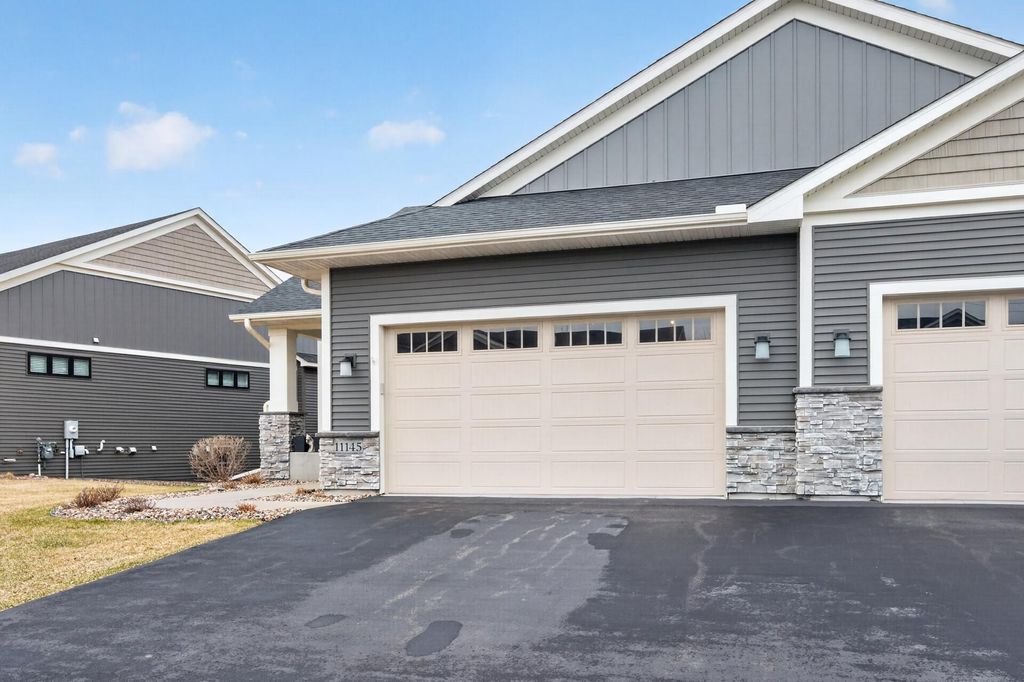 Photo of 11145 6th Street Circle N, Lake Elmo, MN 55042 (MLS # 7044092)