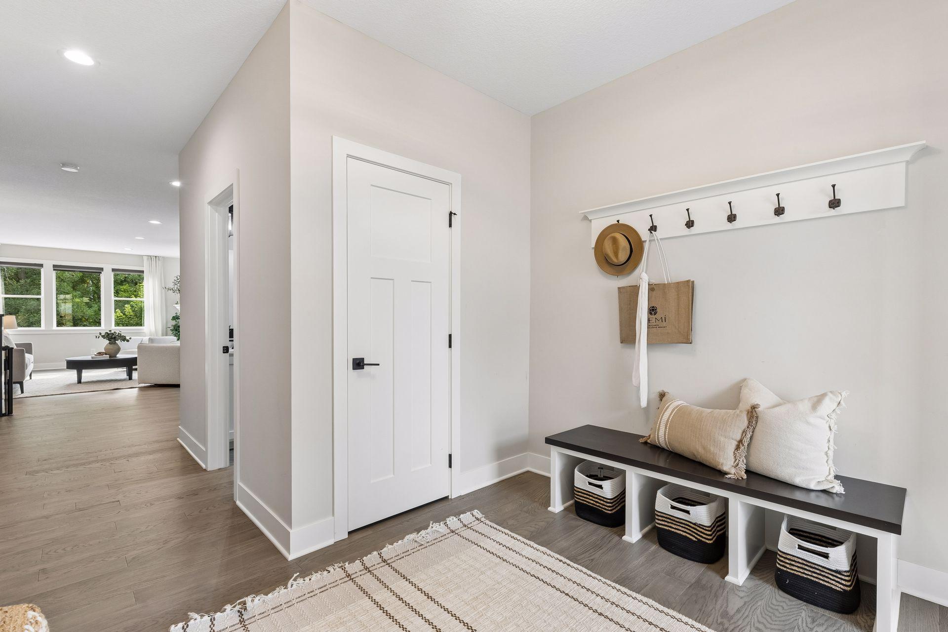 7400 Agate Trail