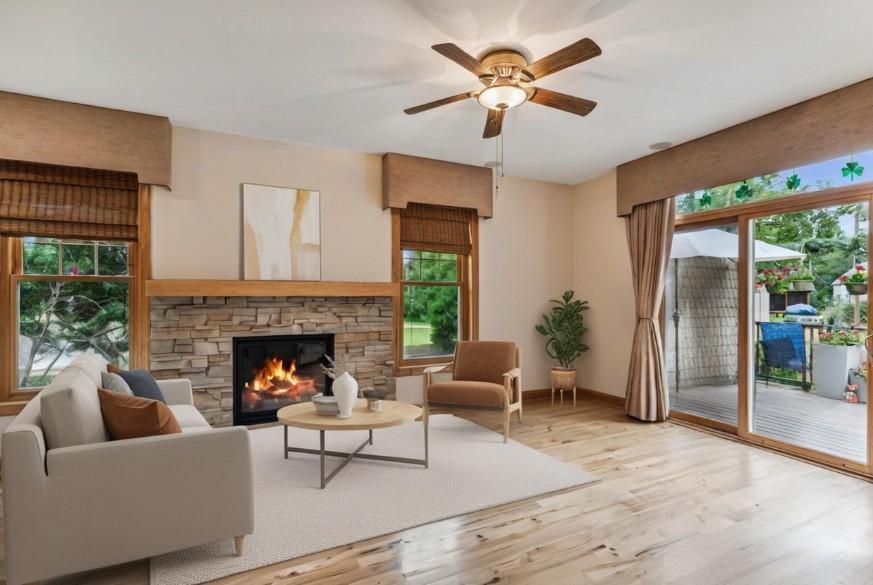 4584 Lake Court