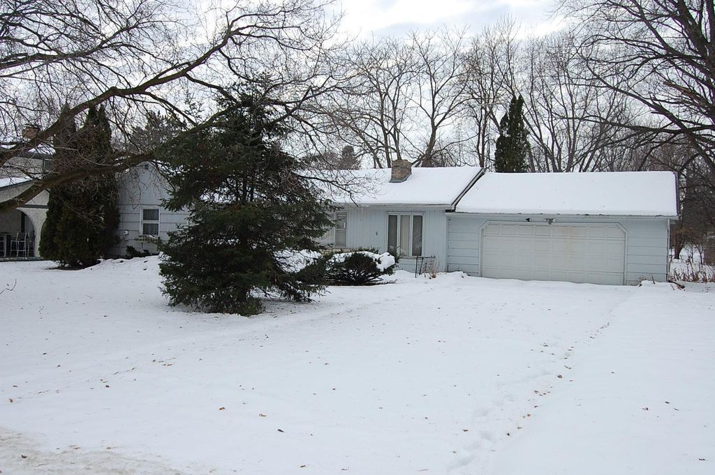 Photo of 3537 Flag Avenue N, New Hope, MN 55427 (MLS # 7001062)