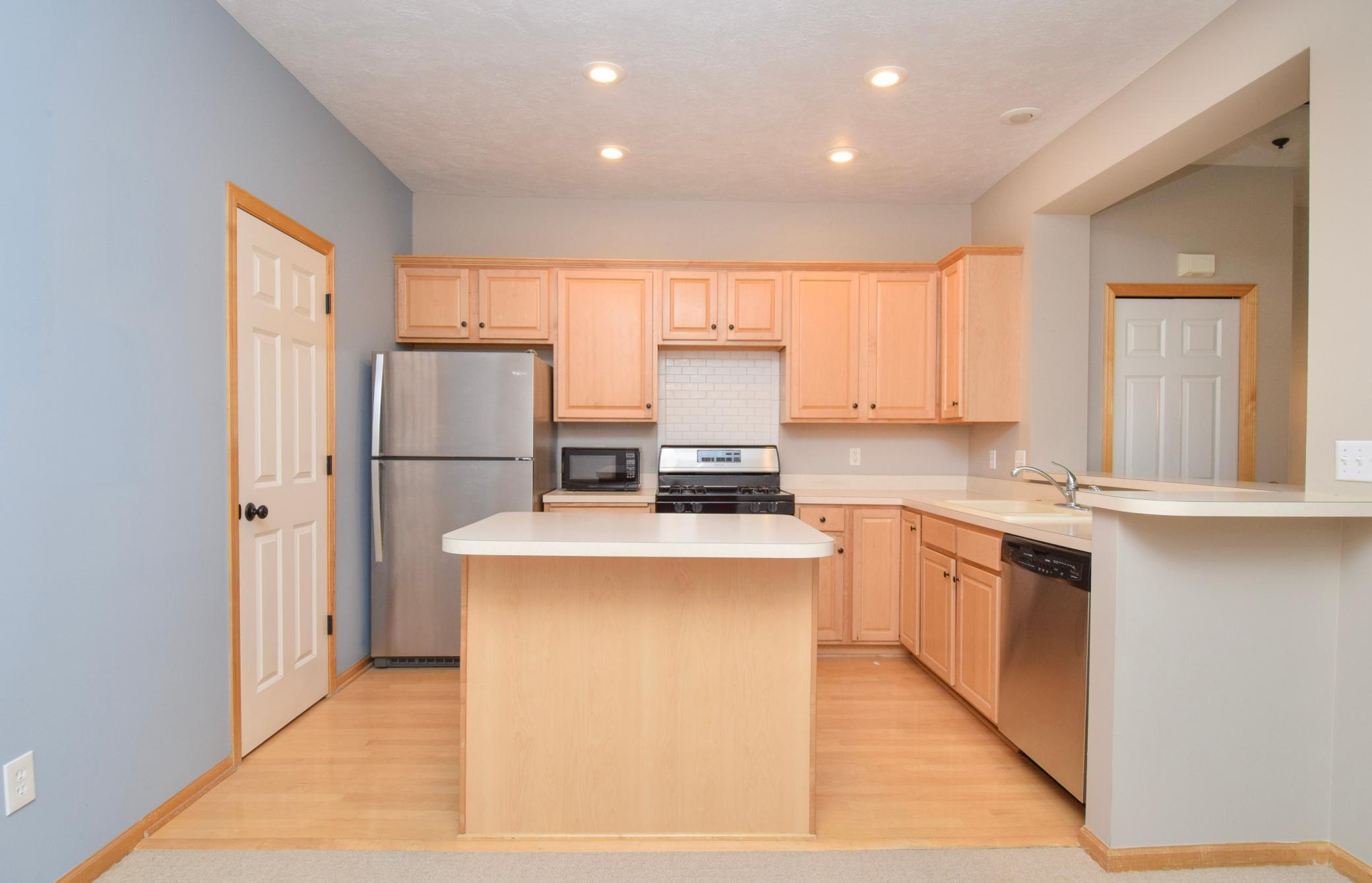 2412 Eagle Trace Lane