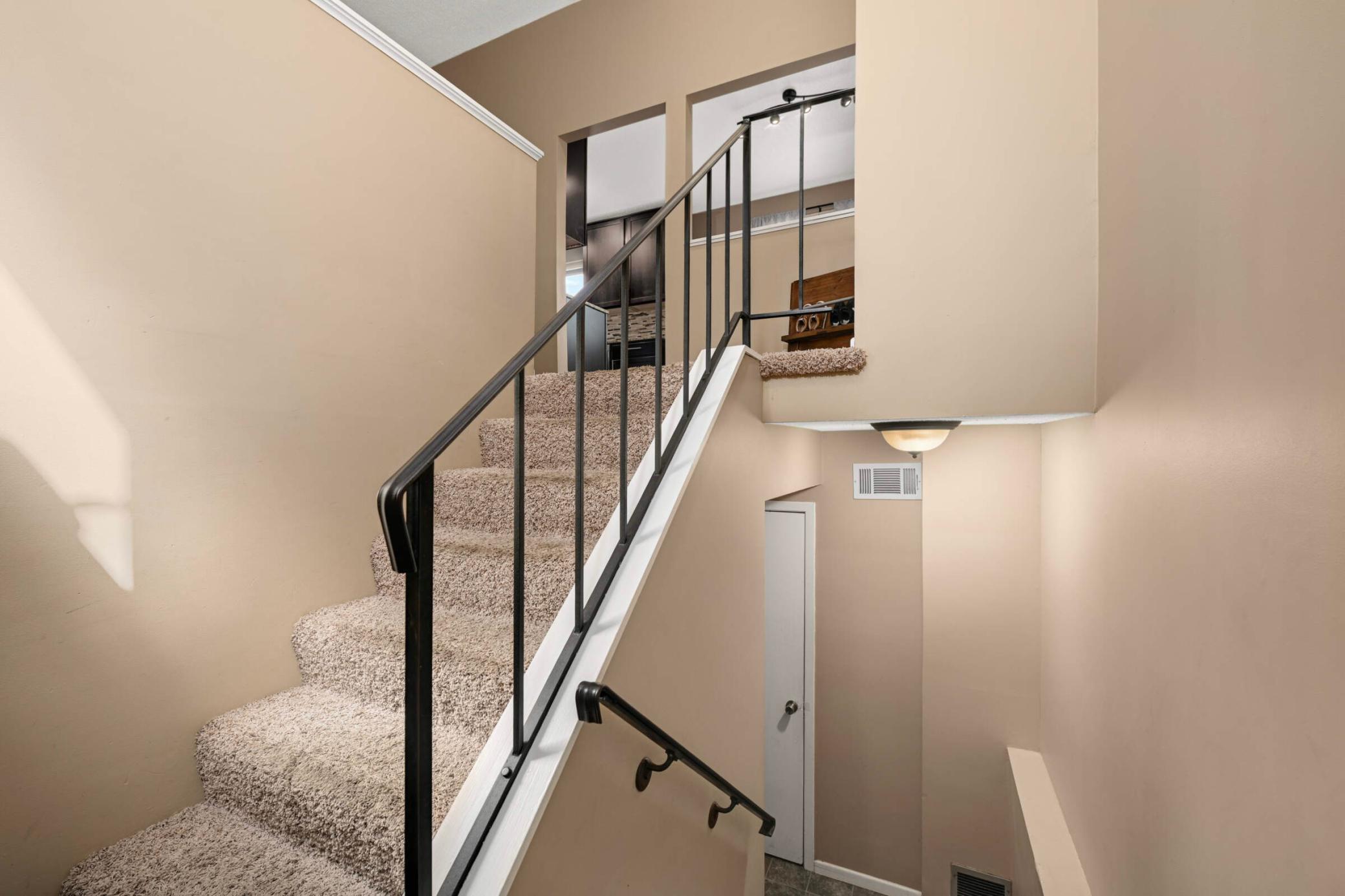 7321 Woodstock Curve