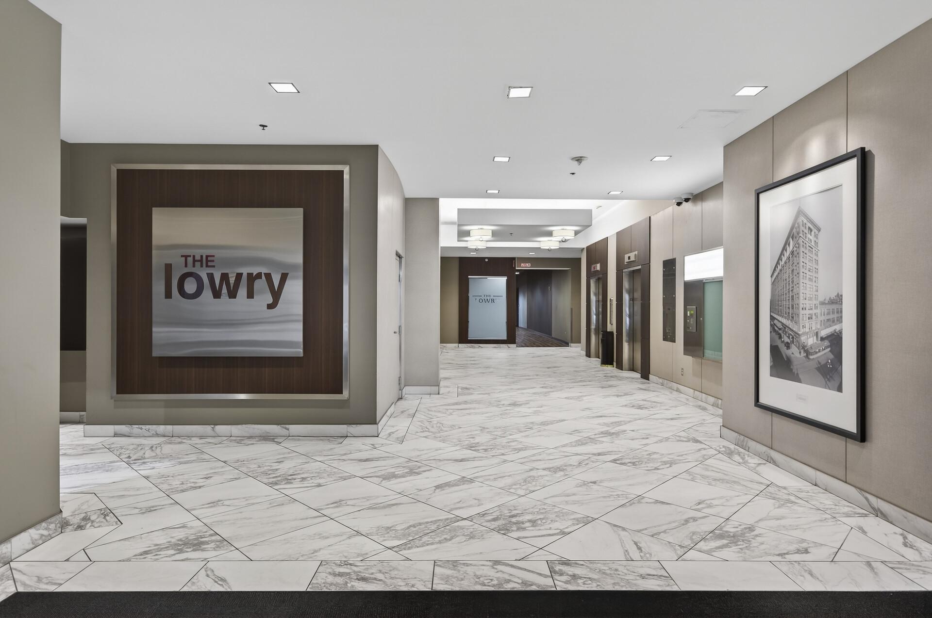 350 Saint Peter Street 504