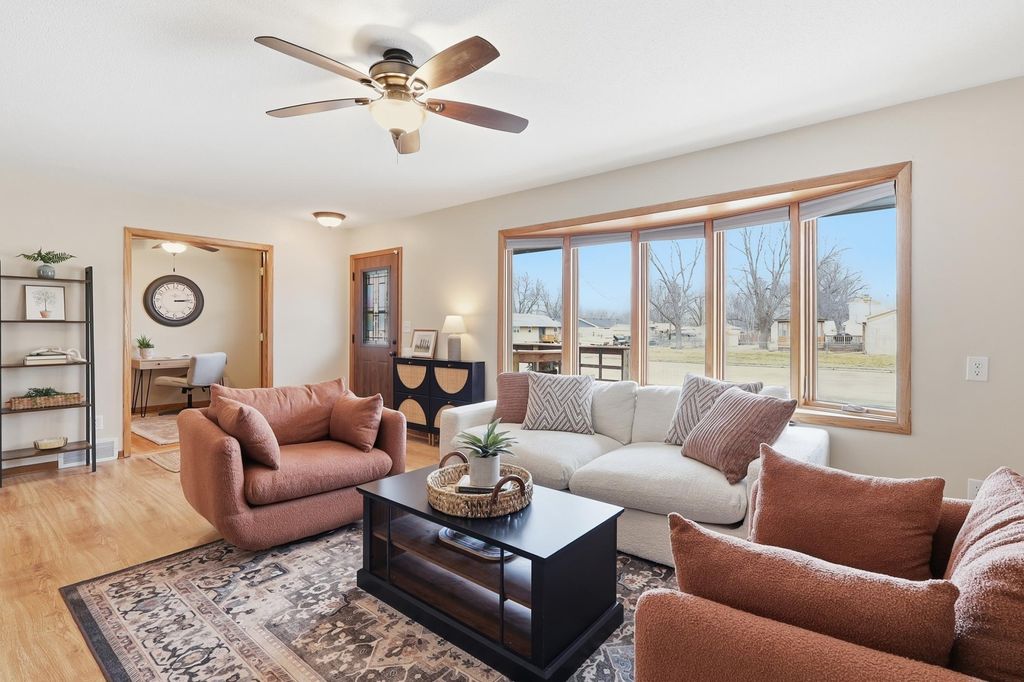 Photo of 1412 10th Avenue W, Shakopee, MN 55379 (MLS # 7026945)