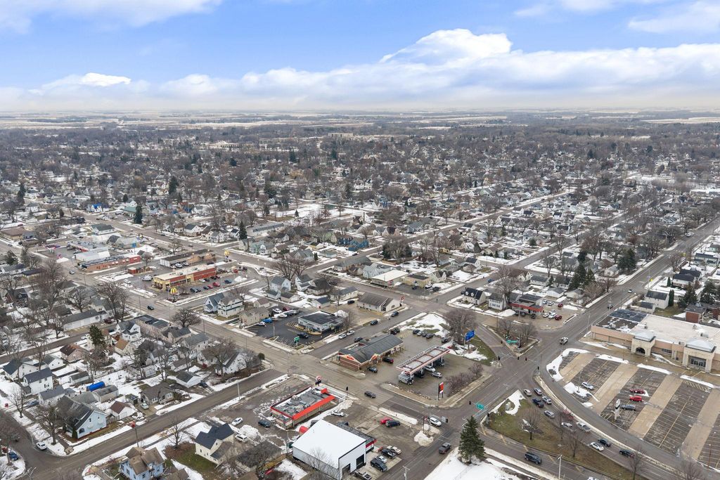 Photo of 1106 1st Avenue SW, Austin, MN 55912 (MLS # 7007159)