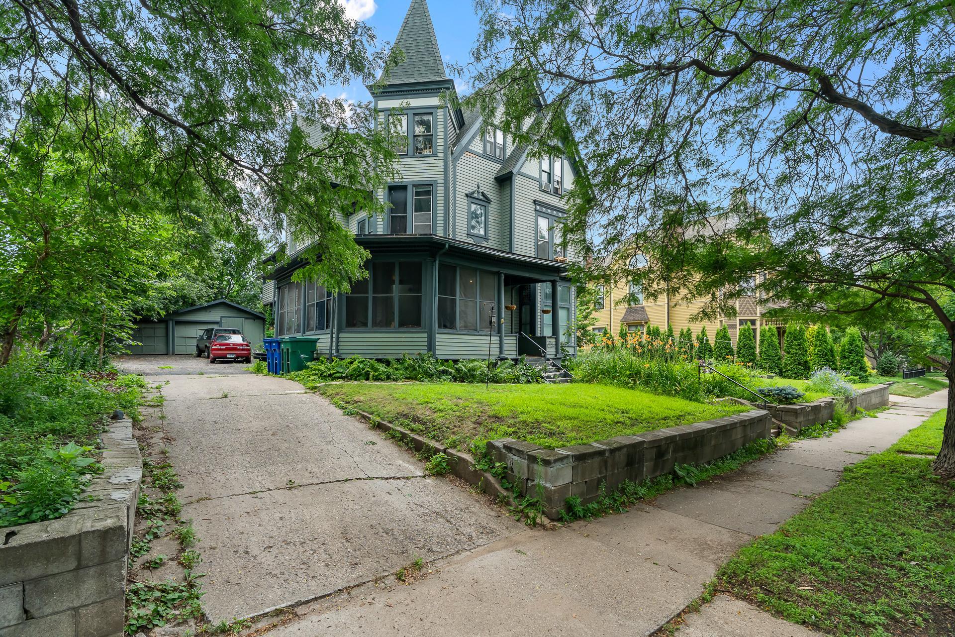 606 Dayton Avenue