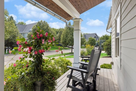Tiny photo for 11265 Stonemill Farms Curve, Woodbury, MN 55129 (MLS # 7108712)