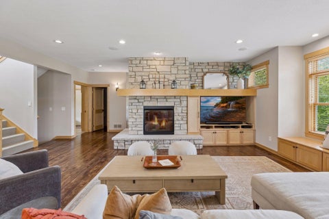 Tiny photo for 11265 Stonemill Farms Curve, Woodbury, MN 55129 (MLS # 7108712)