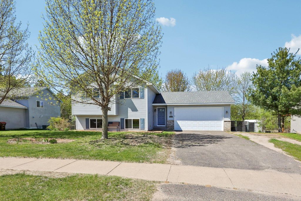 Photo of 721 Horseshoe Lane, Braham, MN 55006 (MLS # 7063012)