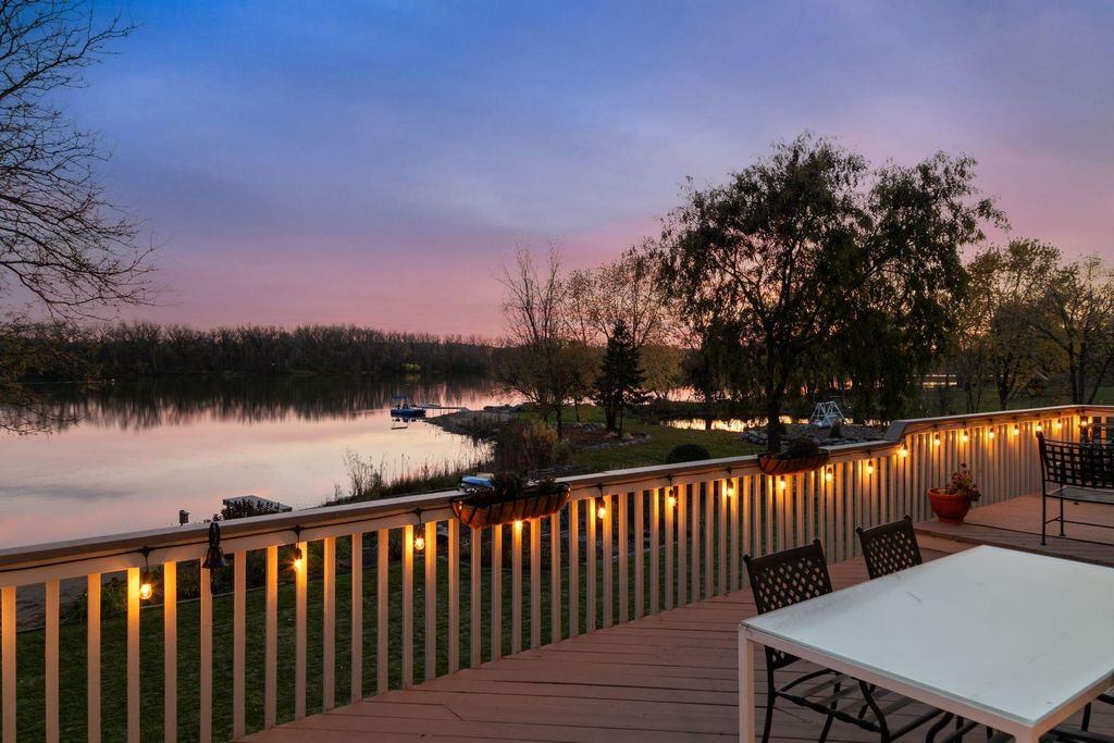 Photo of 1801 Keller Lake Drive, Burnsville, MN 55306 (MLS # 6793317)